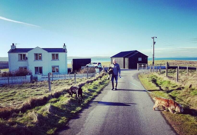 Abhaig Boutique B&b Small & Luxurious In A Great Location!