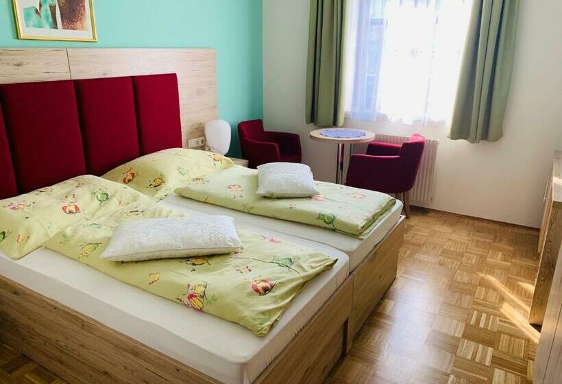 הוסטל Gasthof Wagner Restaurant Pension