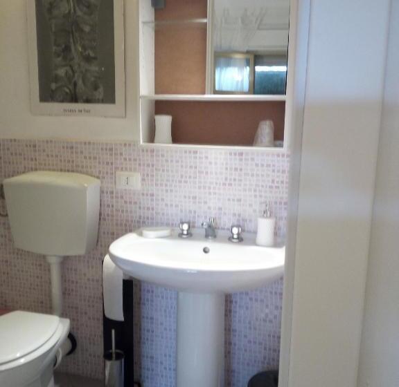 تختخواب و صبحانه Casa Tellina Lungomare Scogliera