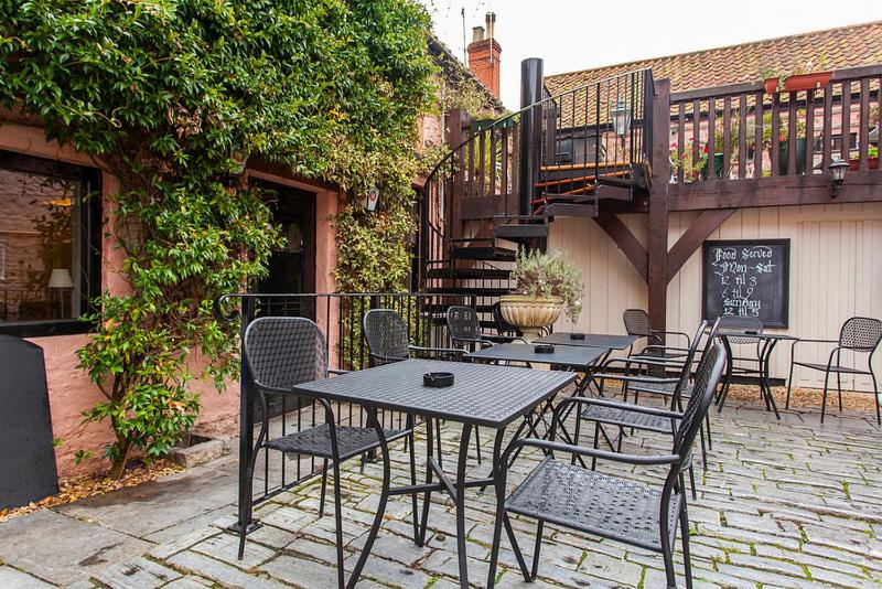 הוסטל The City Arms