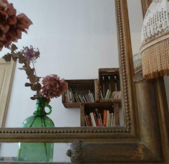 ベッドアンドブレックファースト Chez Lola Maison D Hôtes Corbières