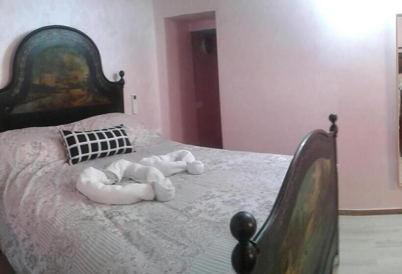 בית מלון כפרי Agriturismo Nonni Devia