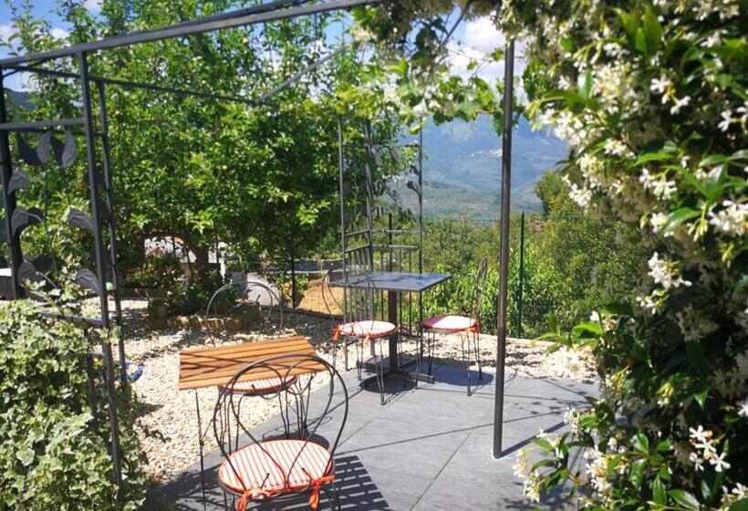 בית מלון כפרי Agriturismo Nonni Devia