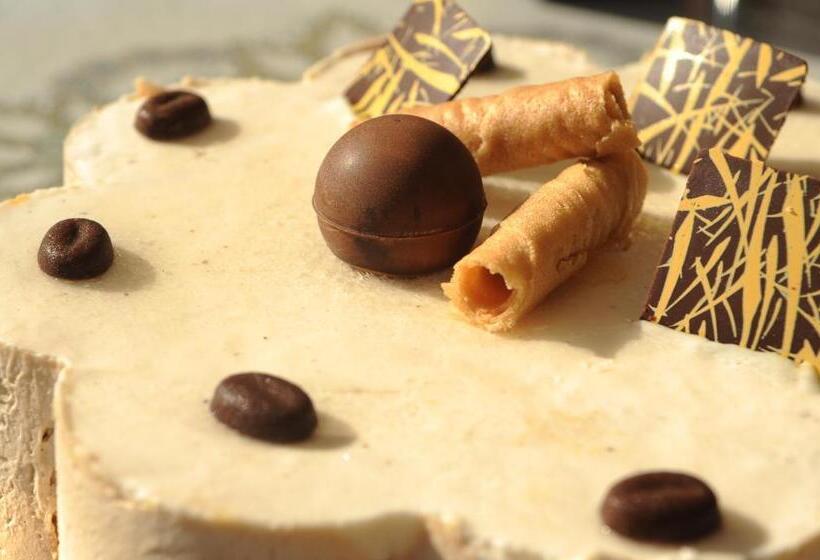 בית מלון כפרי Albergo Ester