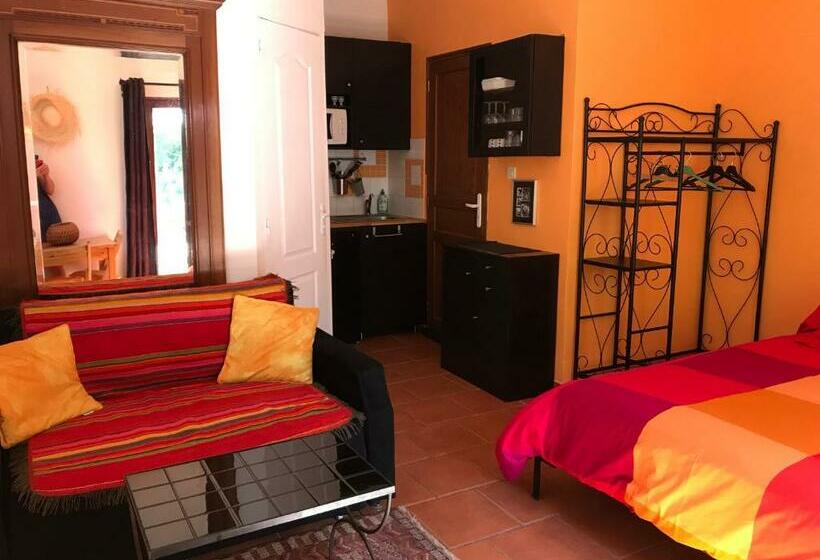 بنسيون Gites Du Raby