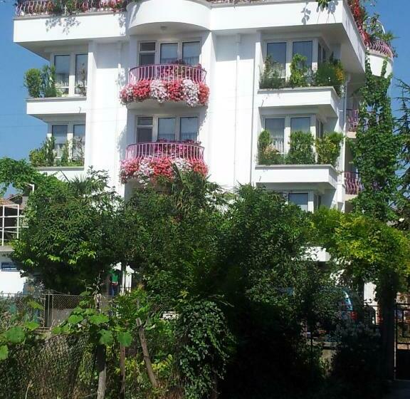 פנסיון Guesthouse Jana