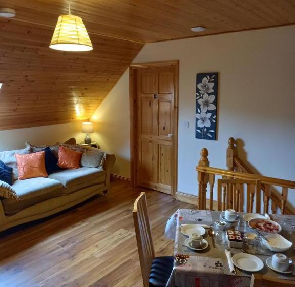 ベッドアンドブレックファースト A New U Country Cottage