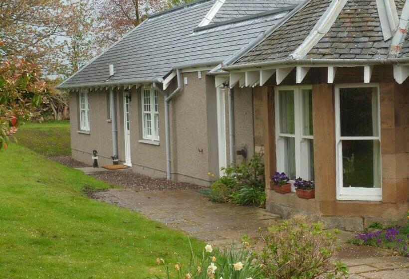 Bed and Breakfast Cantrip Cottage, Cupar the best offers with Destinia Bed and Breakfast Cantrip Cottage, Cupar the best offers with Destinia