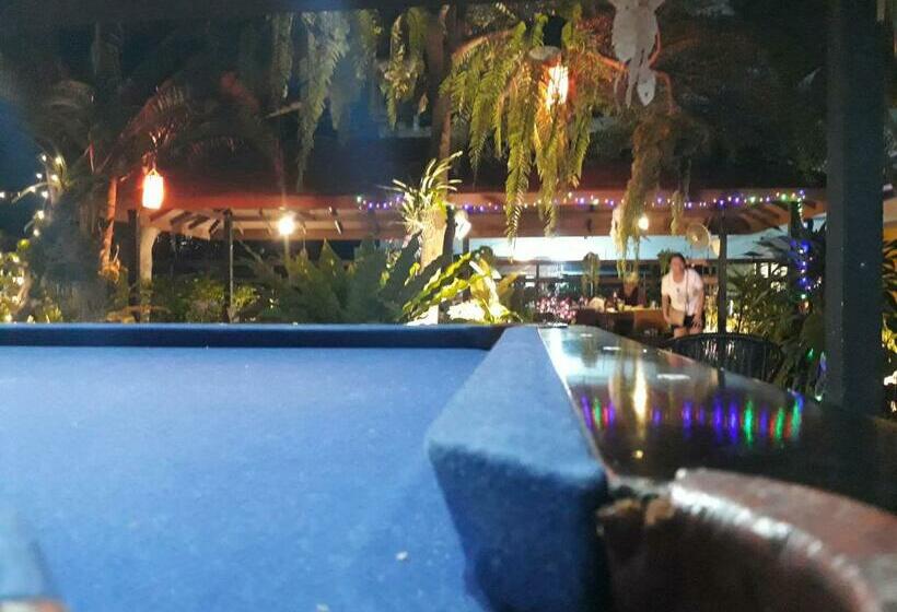 هاستل Relax Inn