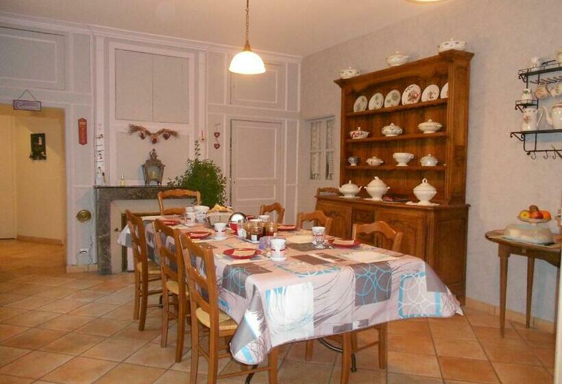 مبيت وإفطار Ambiances Chambres D  Hôtes