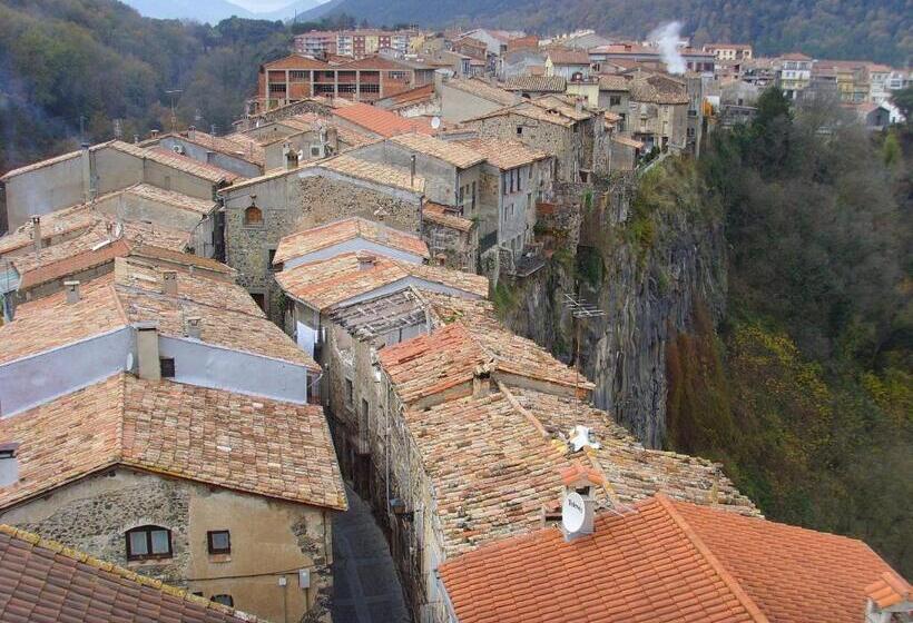 تختخواب و صبحانه Cala Clareta