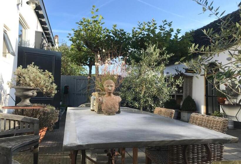 Bed and Breakfast Het Koetshuis