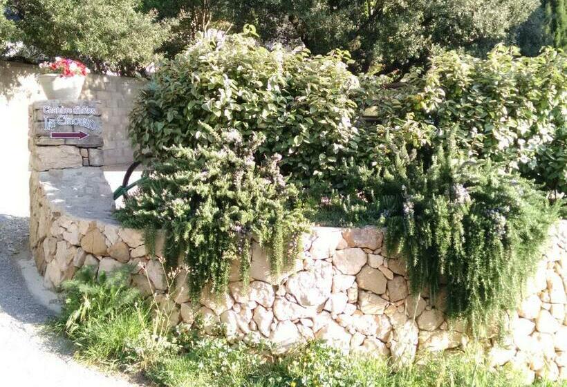 ベッドアンドブレックファースト La Claouzo