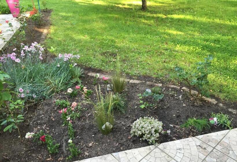 مبيت وإفطار La Maison De Caroline