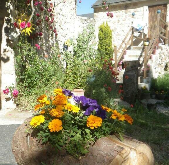 住宿加早餐  Mas De La Boheme   L Hermet