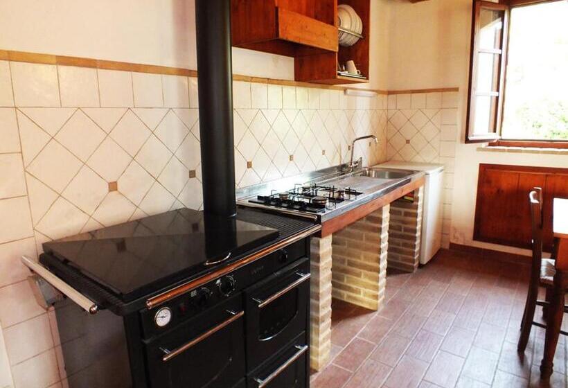 فندق Agriturismo La Casa Della Lavanda   Il Rustico