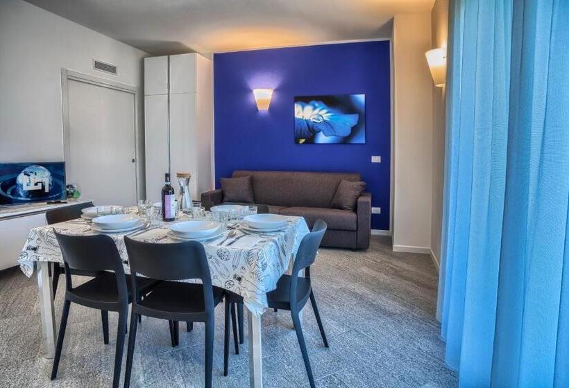Rainbow Holiday Apartments Lake Como