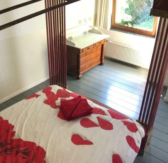 مبيت وإفطار Bed Of Roses