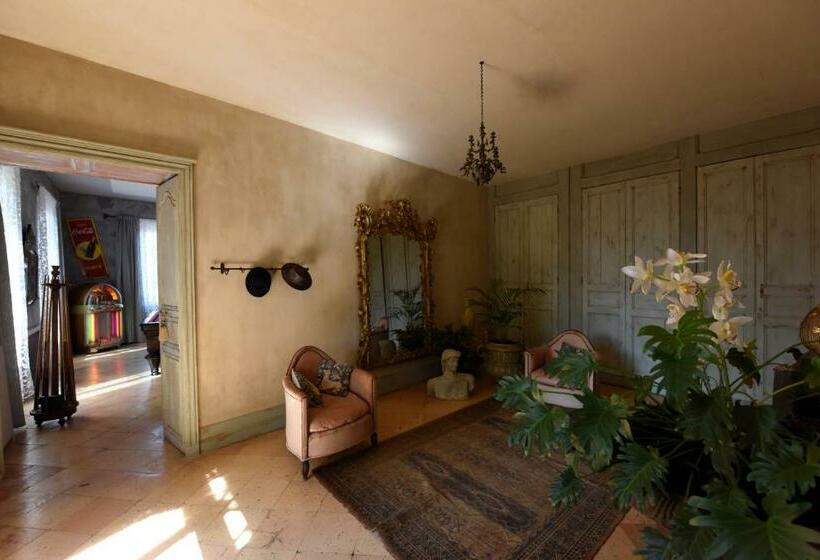 ベッドアンドブレックファースト Château Du Tasta