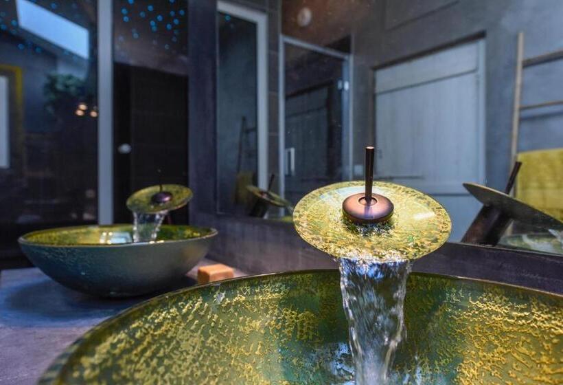 مبيت وإفطار Château Du Tasta