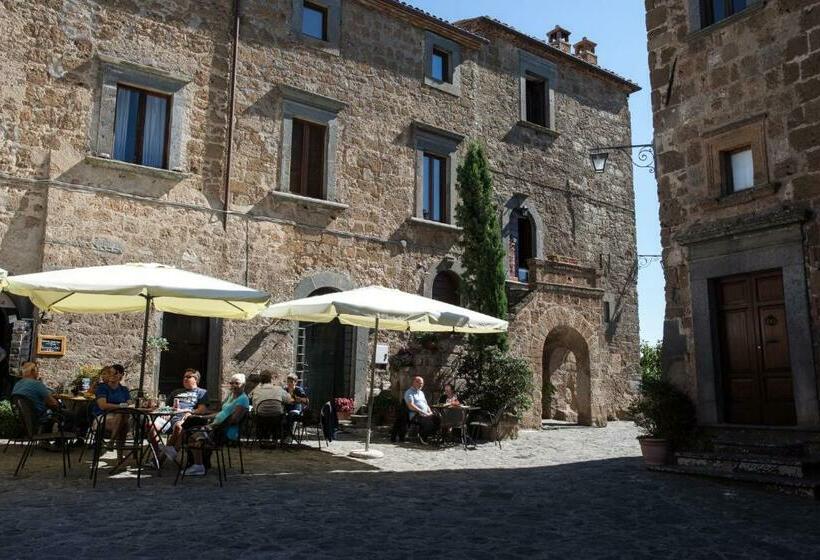 مبيت وإفطار Libera Mente Civita