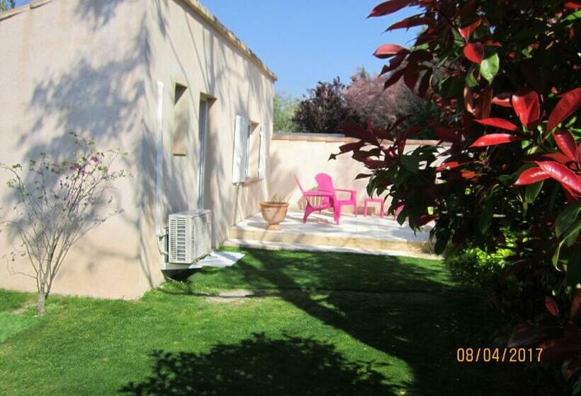 펜션 Villa Clairelou