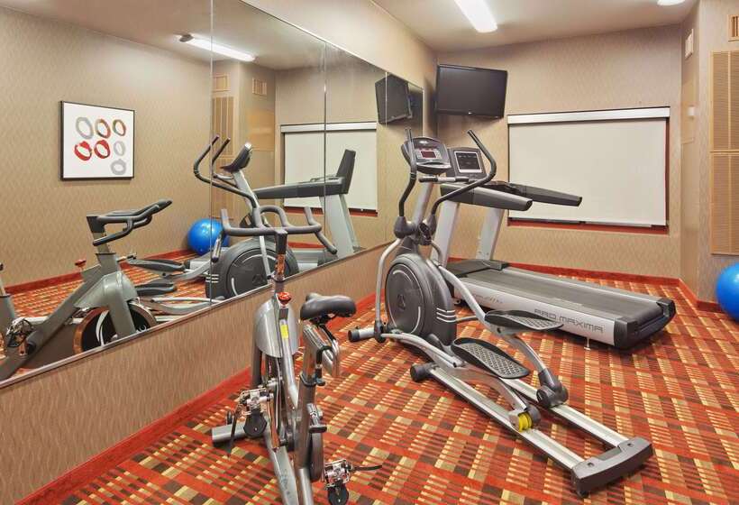 ホテル Best Western Plus Austin Airport Inn & Suites