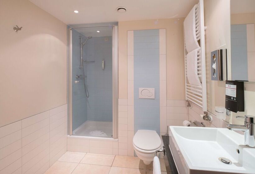 Best Western Plus Grand Hotel Victor Hugo
