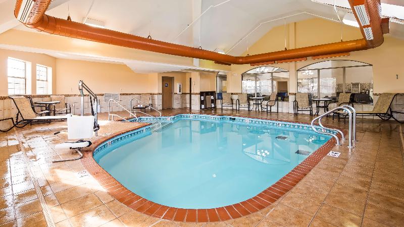 فندق Best Western Plus Tulsa Inn & Suites