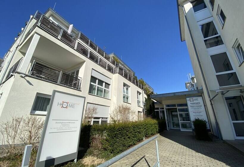 酒店 Boardinghouse Home   Adults Only