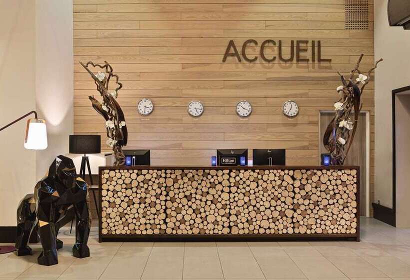 هتل Doubletree By Hilton Lyon Eurexpo & Spa