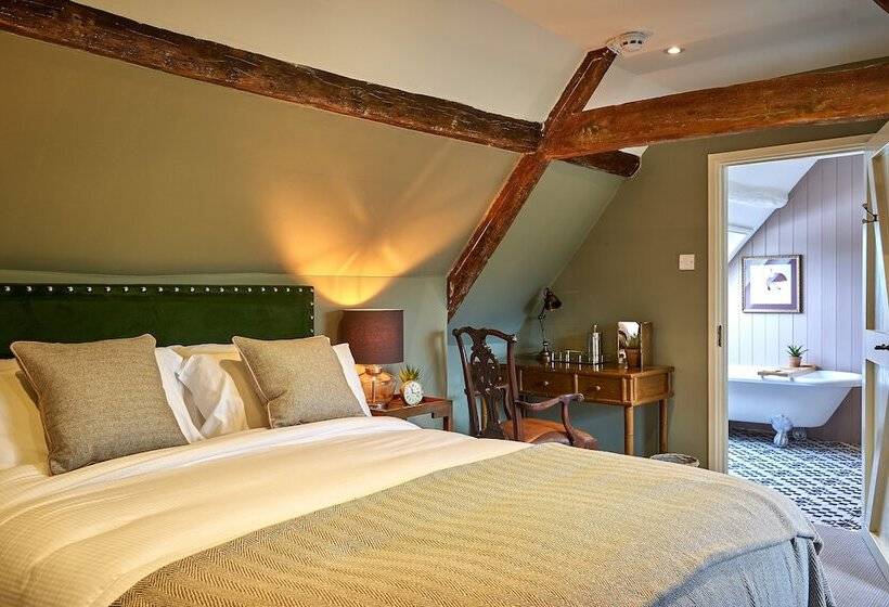 فندق The Horse And Groom Inn