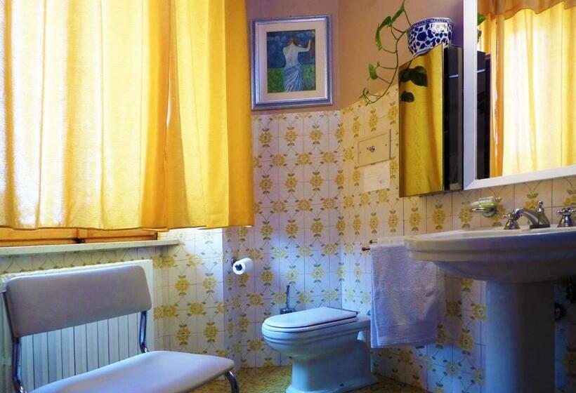 مبيت وإفطار La Finestra Sul Fiume