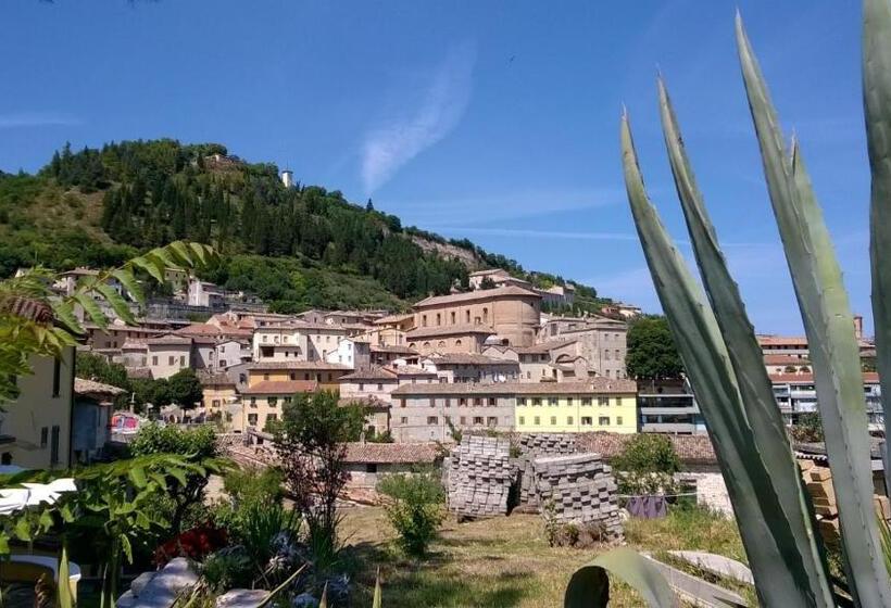 مبيت وإفطار La Finestra Sul Fiume