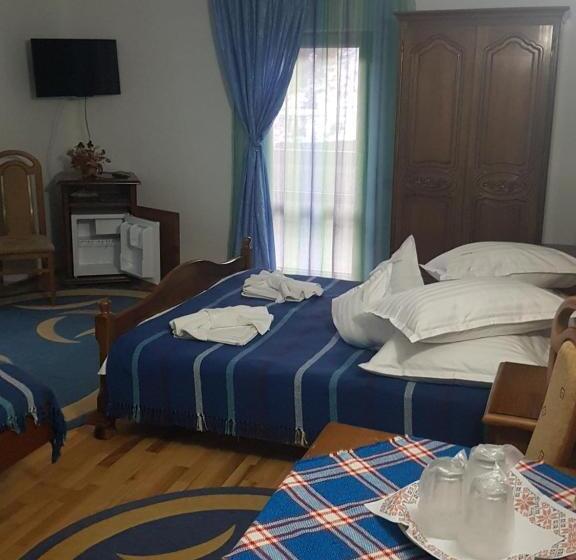 پانسیون Grandemi Belvedere Bucovina