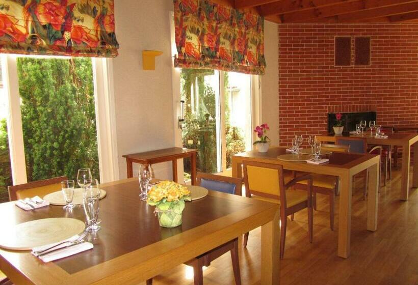 בית מלון כפרי Auberge De L Arzon