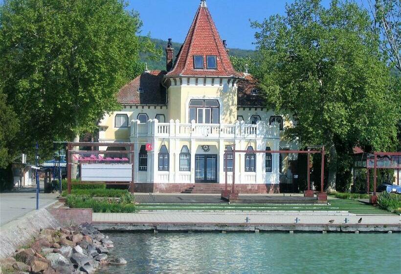 بنسيون Aqua Apartman