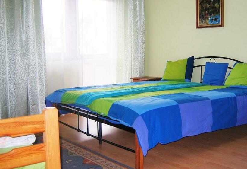 بنسيون Aqua Apartman