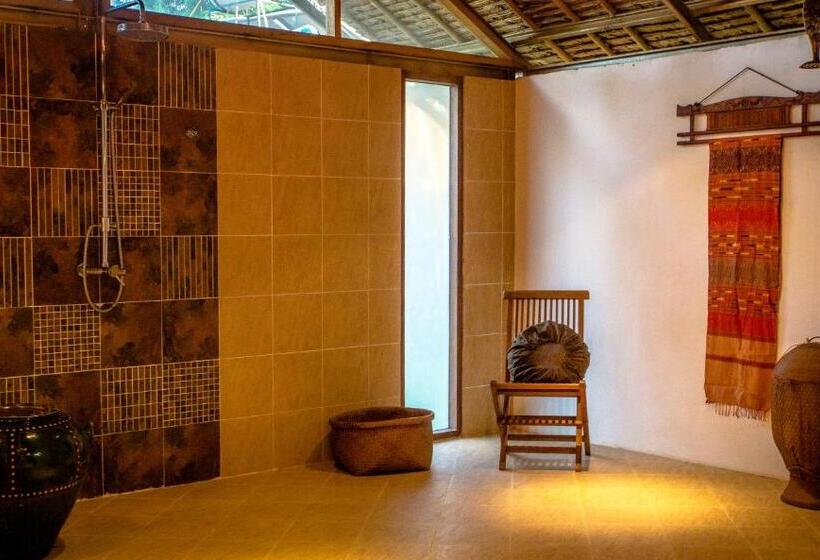 پانسیون Sang Tong Huts