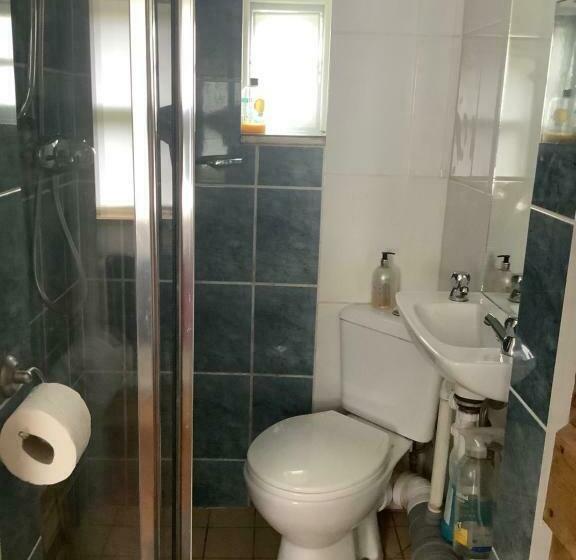 צימר Primrose Villa Self Catering Bnb