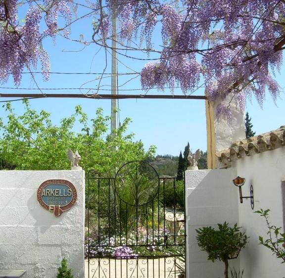 住宿加早餐  River Ebro Holidays