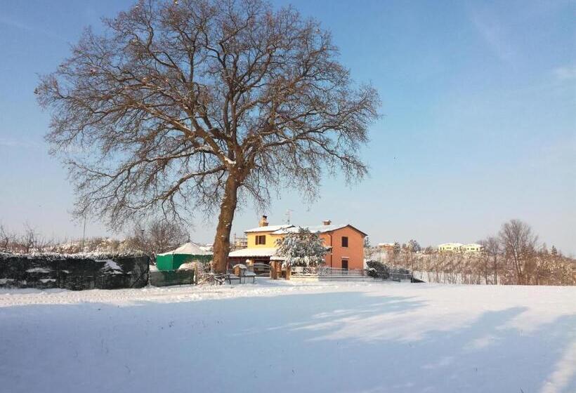 فندق Country Rooms & Suite La Quercia