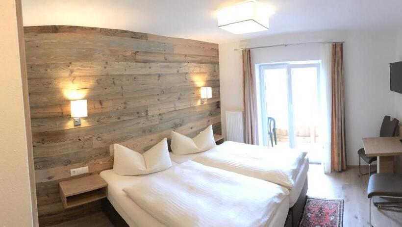 Pension Waldegg