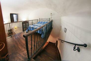 تختخواب و صبحانه Al Vecchio Cellaio Historical Guest House