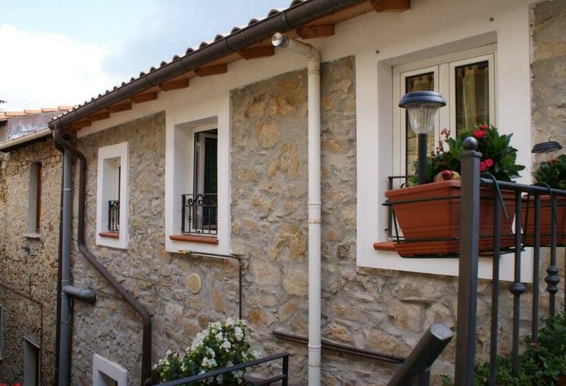 צימר Antico Castello