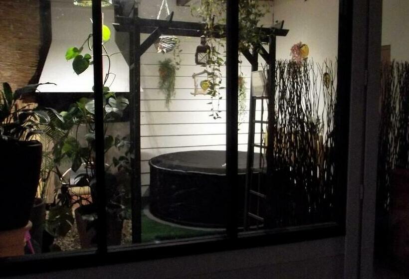 تختخواب و صبحانه L Escapade Colorée Anciennement La Vieille Forge