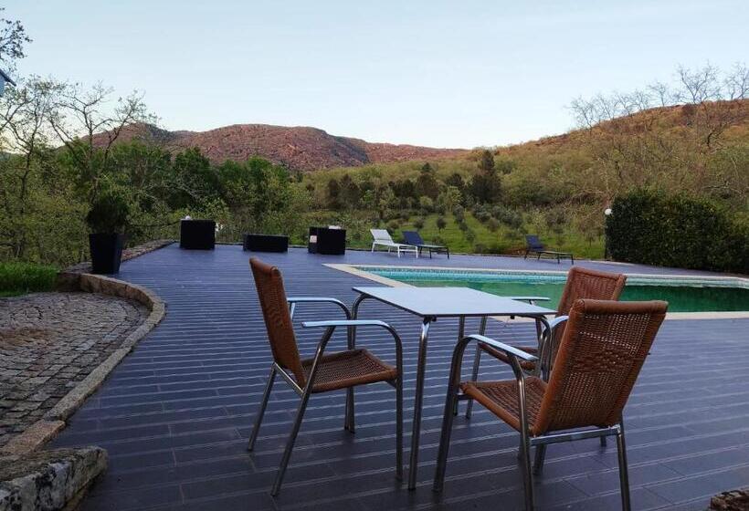 בית מלון כפרי Quinta Dos Carvalhais   Serra Da Estrela