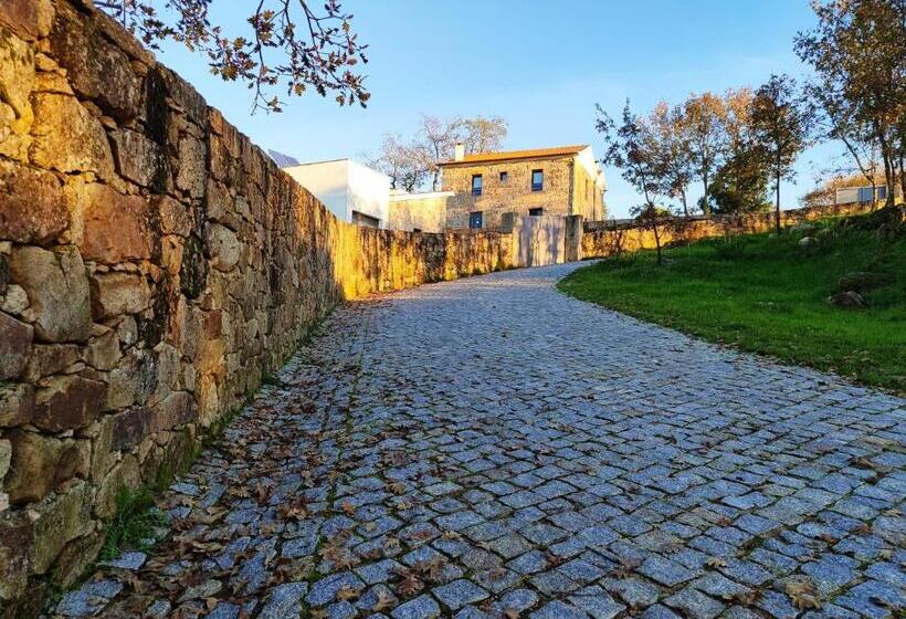בית מלון כפרי Quinta Dos Carvalhais   Serra Da Estrela
