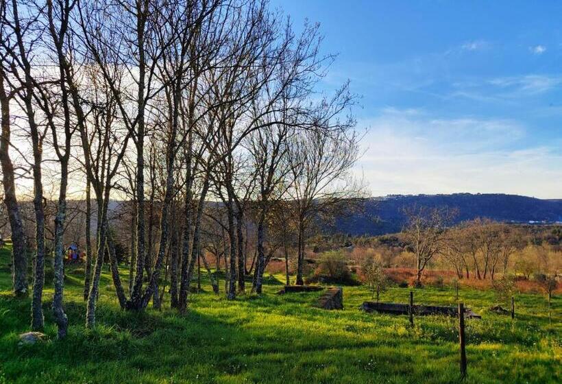 בית מלון כפרי Quinta Dos Carvalhais   Serra Da Estrela