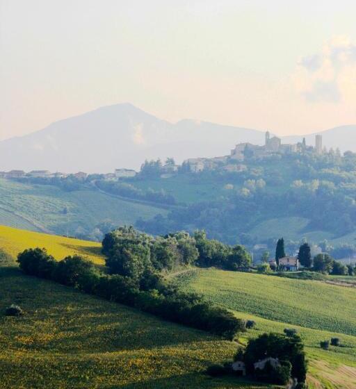 بنسيون Agriturismo Fara